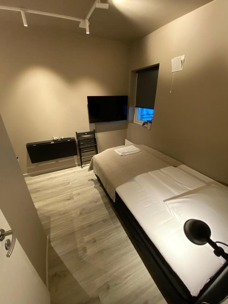 Bispegata 5 - Studio Apartment Hotel Tromso Exterior photo